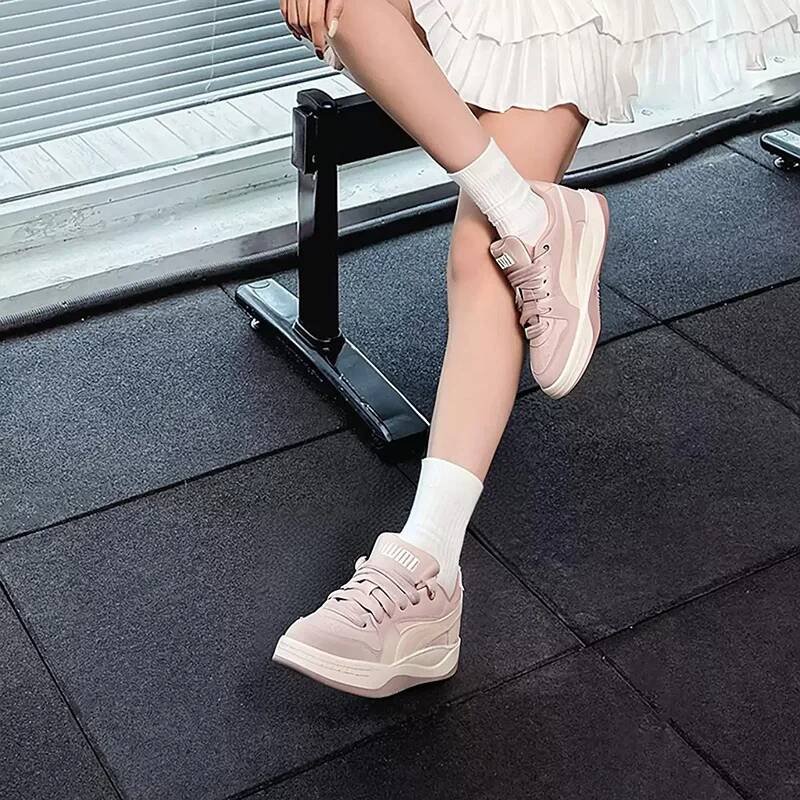 PUMA Women Beige Pink Low Top  - đánh giá và giá Table Tennis Gun